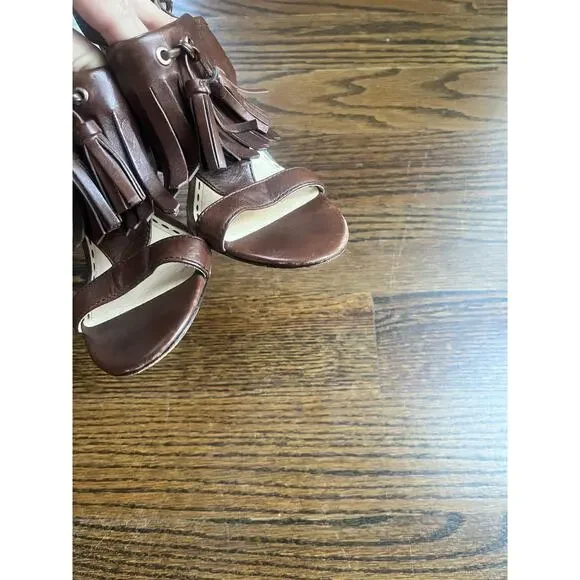 Coach women’s  leather shoes Sz. 6.5 brown tassel fringe accent sandals heels - Picture 3 of 8
